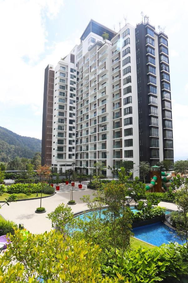 Family Cozy Home @ Midhills Genting L 8 Mins To Gpo Dataran Tinggi Genting Bagian luar foto