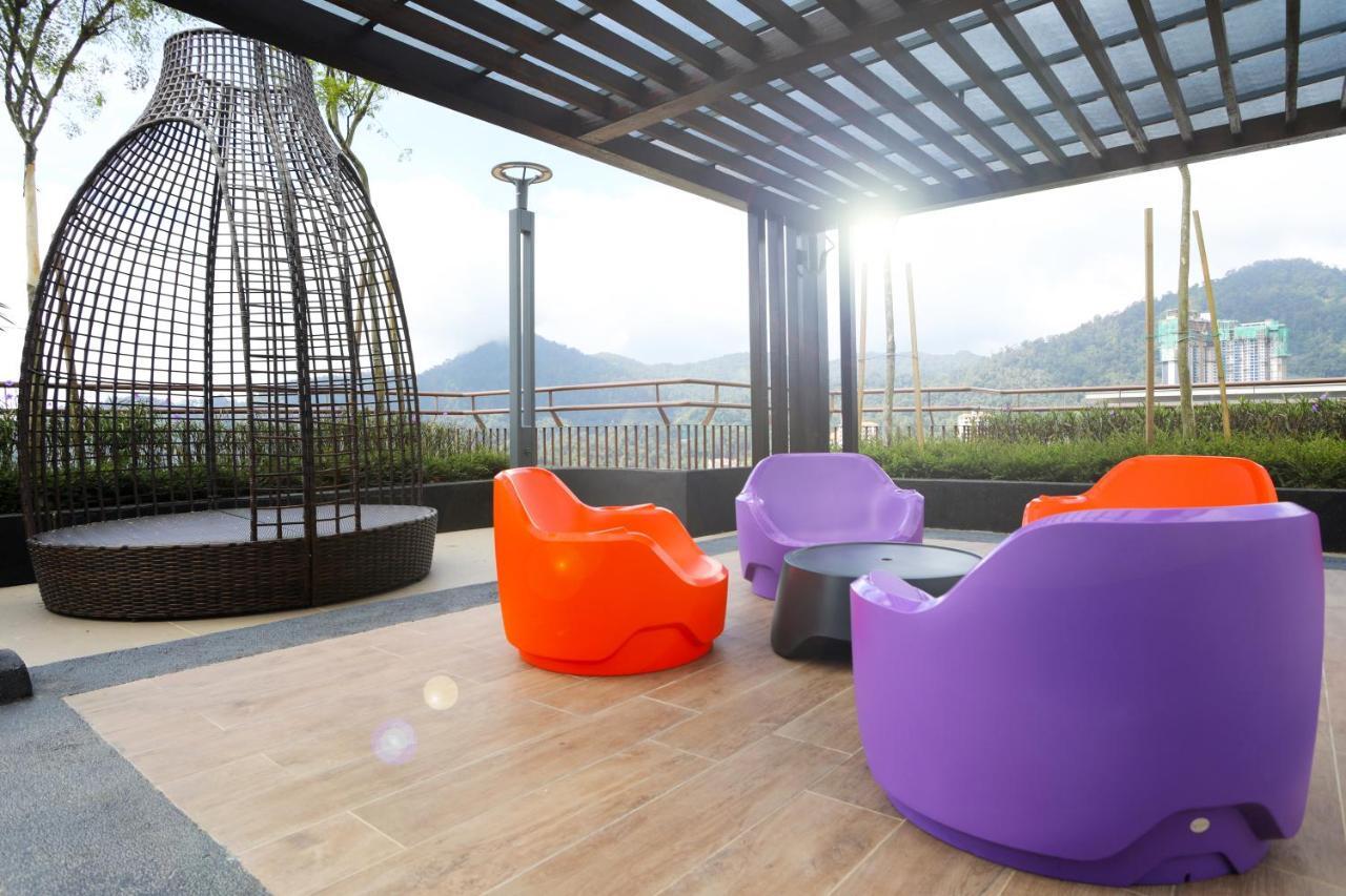 Family Cozy Home @ Midhills Genting L 8 Mins To Gpo Dataran Tinggi Genting Bagian luar foto