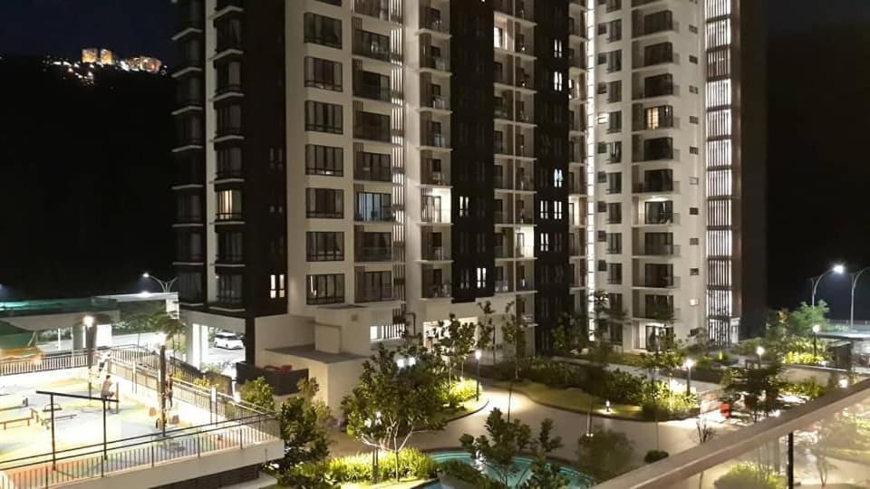 Family Cozy Home @ Midhills Genting L 8 Mins To Gpo Dataran Tinggi Genting Bagian luar foto